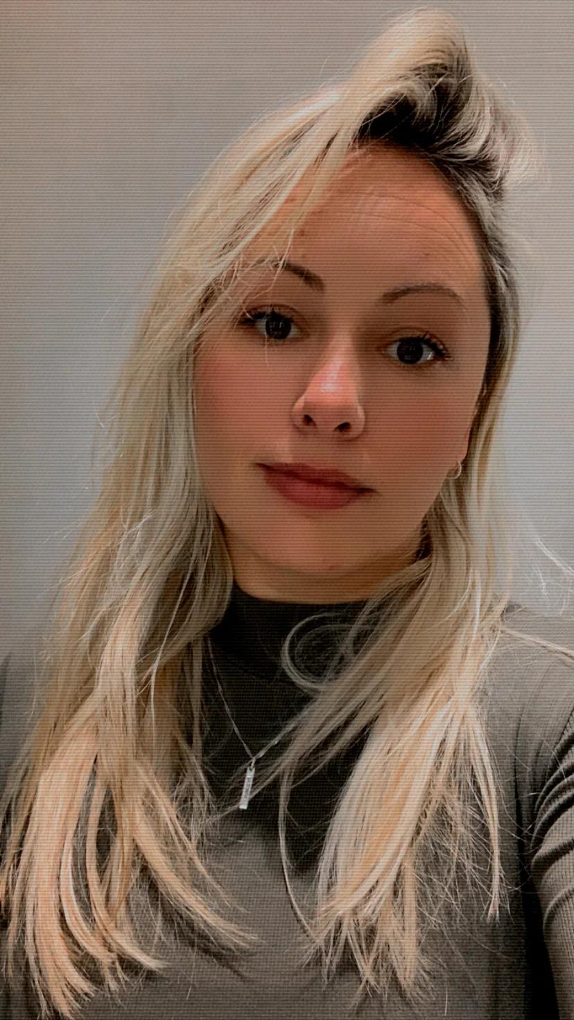 Elaine Cristine Vieira Simões